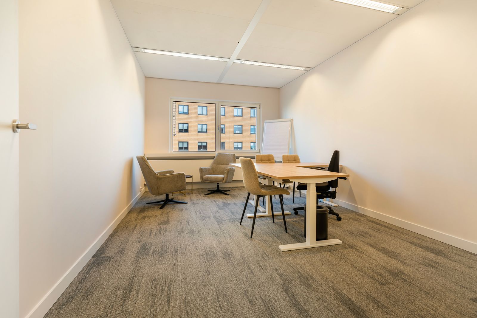 WhatsApp Image 2026-02-27 at 16.00.21 (1).jpeg